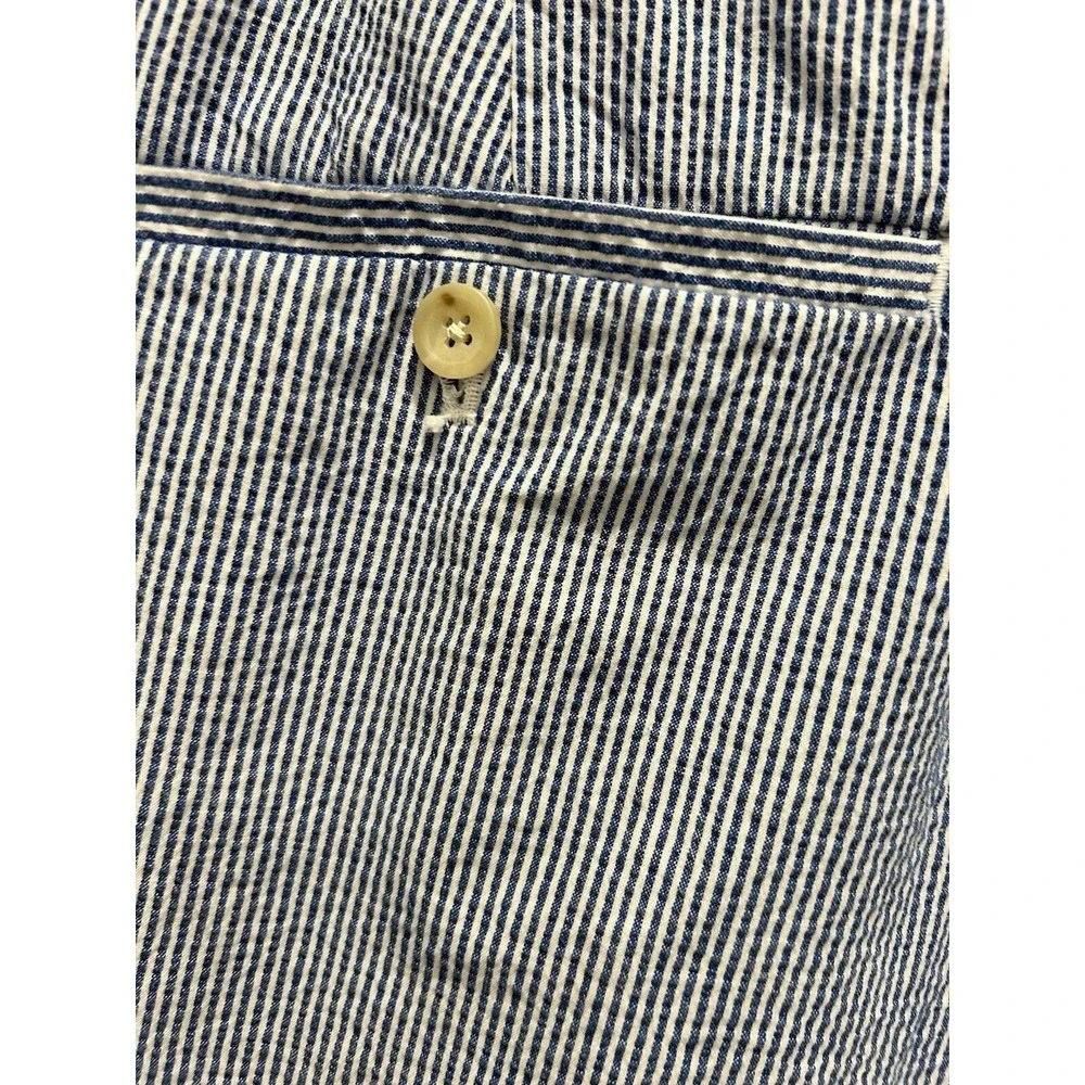 Banana Republic Aiden Club Short Mens 38‎ Blue White Seersucker Striped Shorts